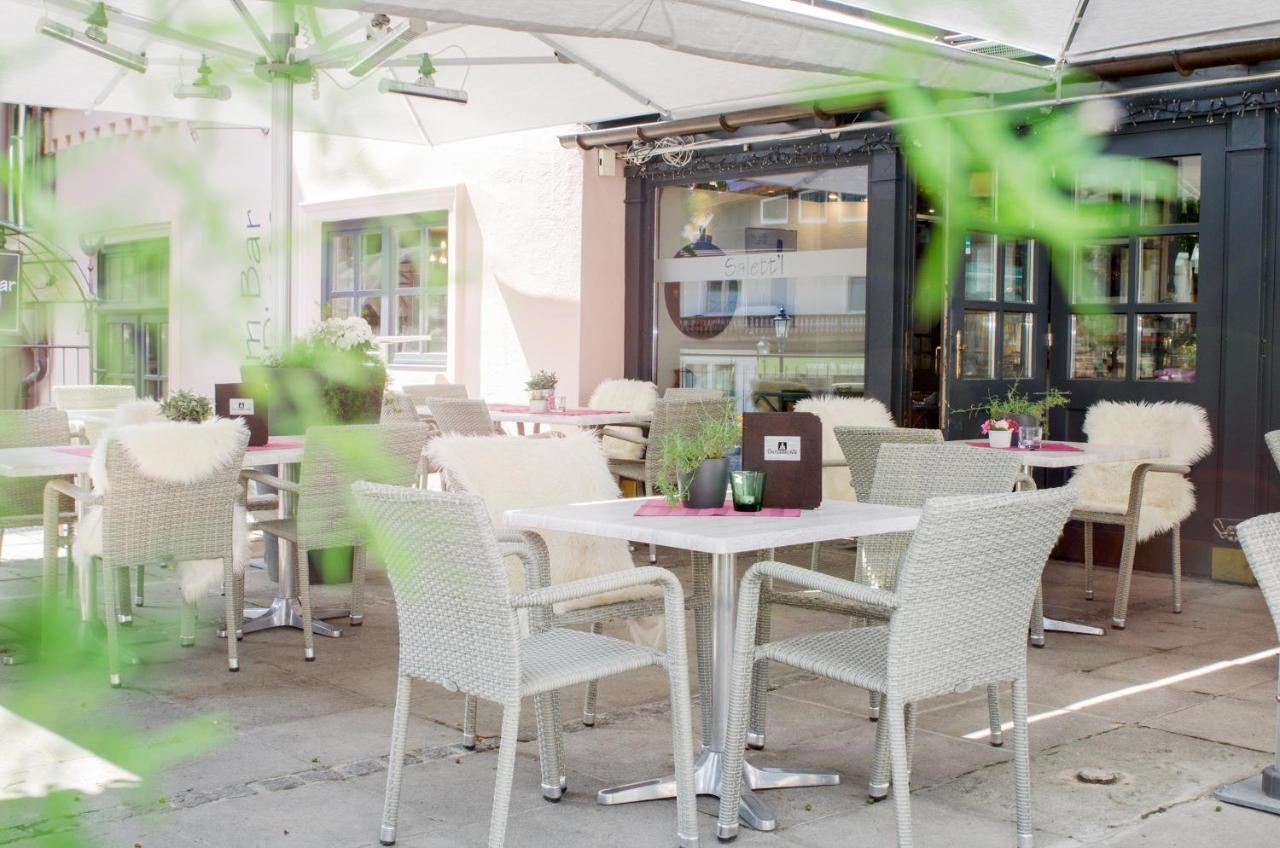 乌特布鲁恩公寓及酒店 Neukirchen am Großvenediger 外观 照片